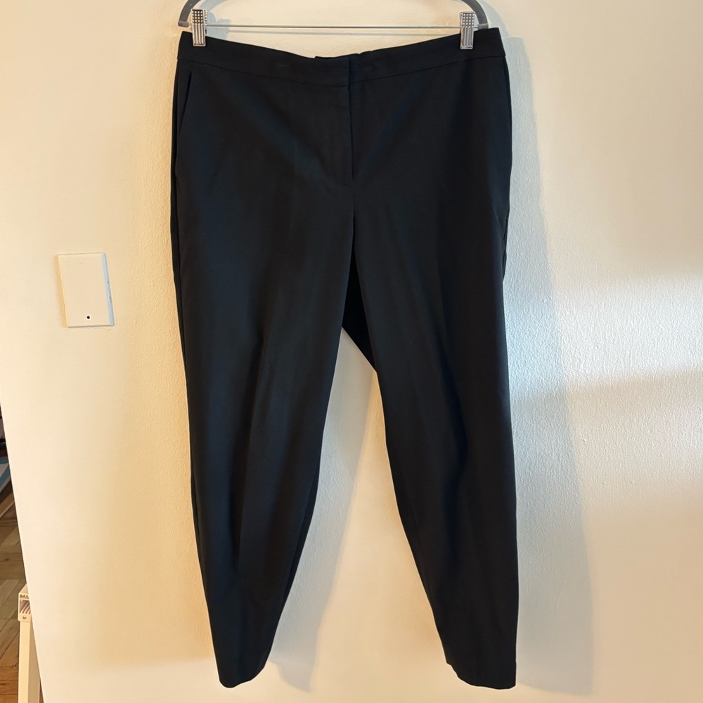 Ann Taylor Black Curvy Fit Tailored Pants- Sz 12